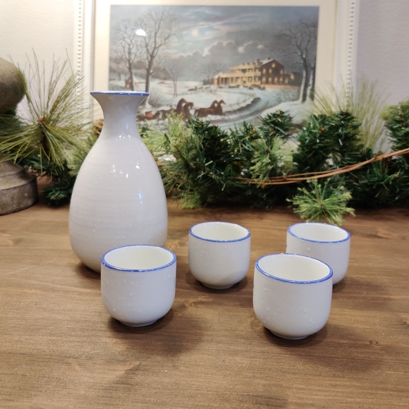 Rabbit Sake Set - Picture 2 of 9